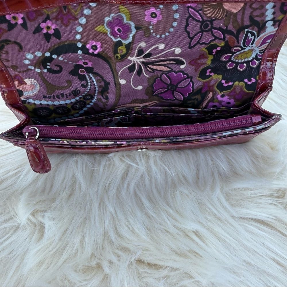 Brighton Croc Embossed Wallet - Picture 4 of 5